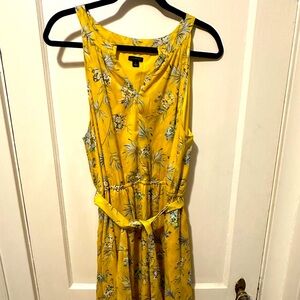 Light, Spring midi yellow dress